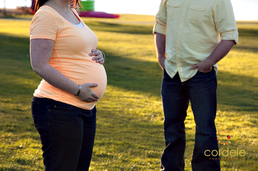 Wakefield MA Outdoor Maternity Photos