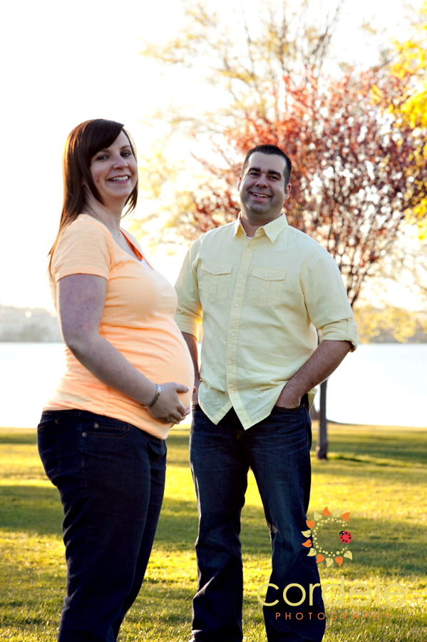 Wakefield MA Outdoor Maternity Photos